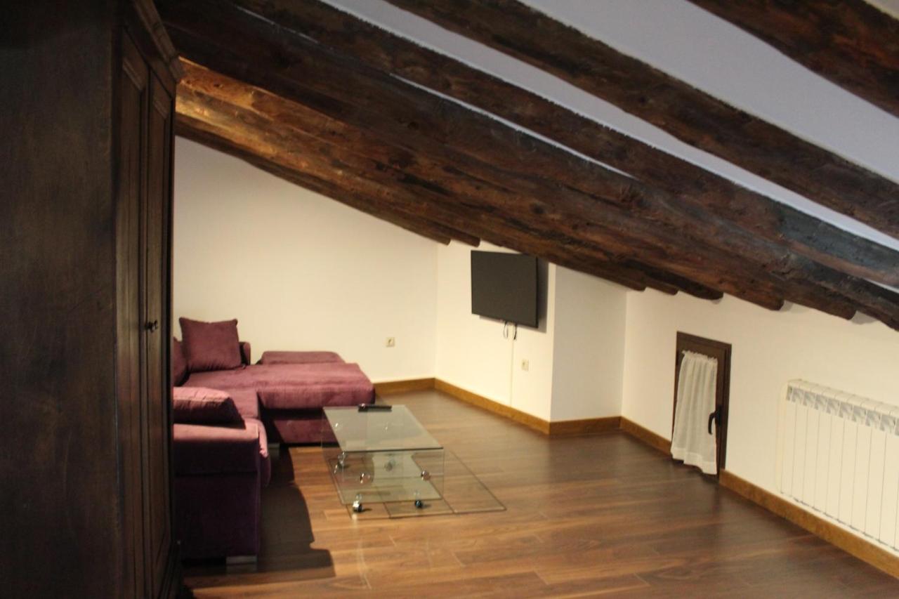 Apartamentos Rurales 'Los Soportales' Tendilla Eksteriør bilde